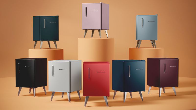 Combo Geladeira Inteligente B= Smart Brastemp Frost Free Inverse 500L + Frigobar Brastemp Retrô 76L Classic Black (BRE66AB + BRA08ME) - B66A_B8ME_CJ-1774969016617